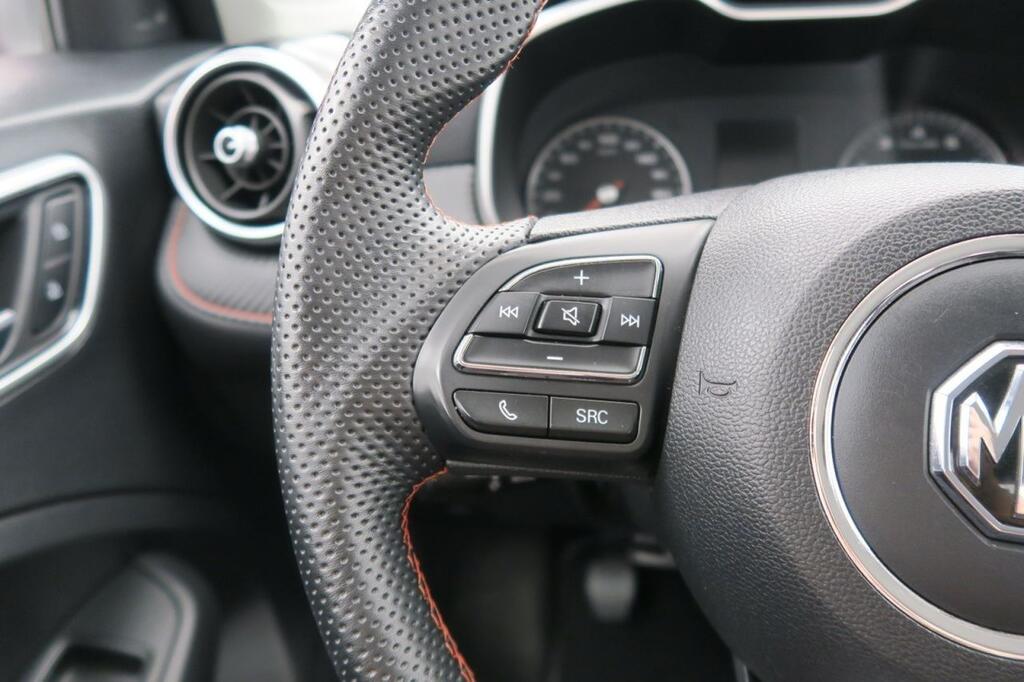 MG ZS COMFORT 1.5 106 CV 5P 12