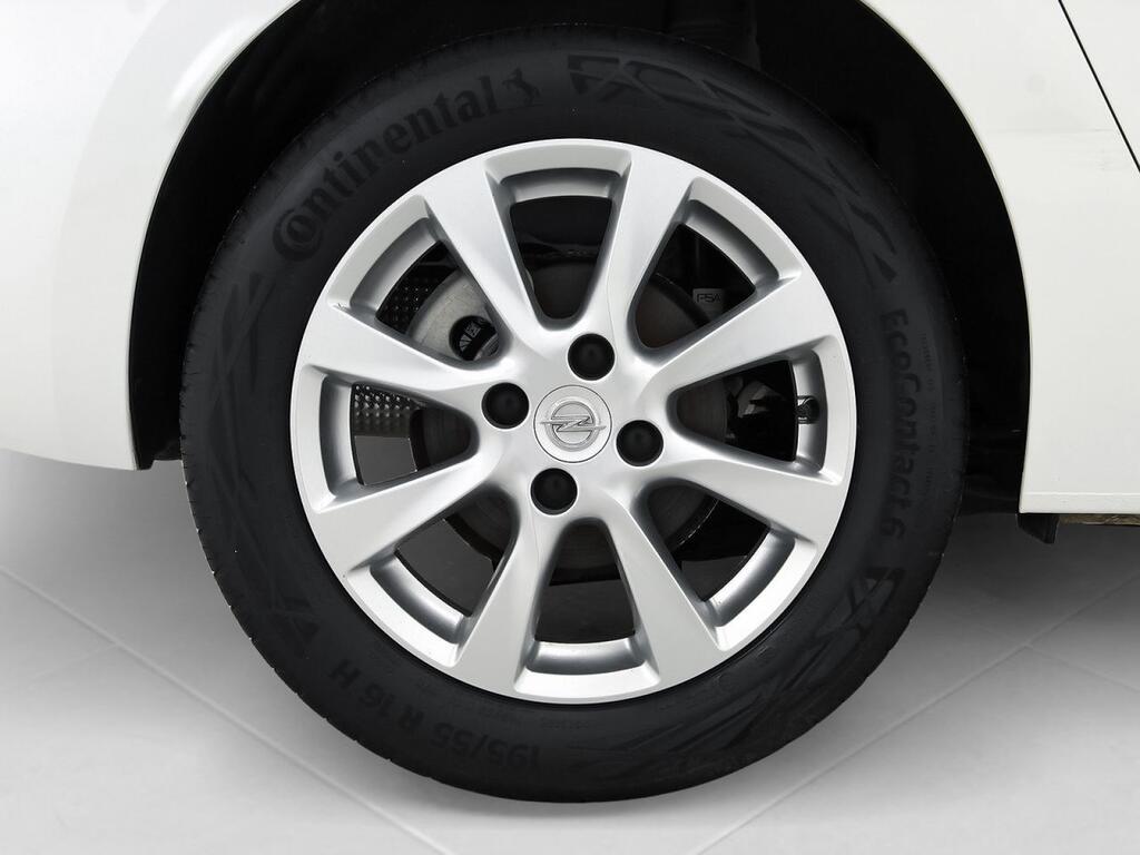 Opel Corsa 1.5D DT 74kW (100CV) Edition 30