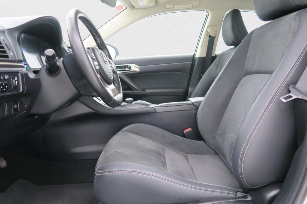 Lexus CT 200H EXECUTIVE NAVI 1.8 HYBRID136 CV AUTO 5P 17