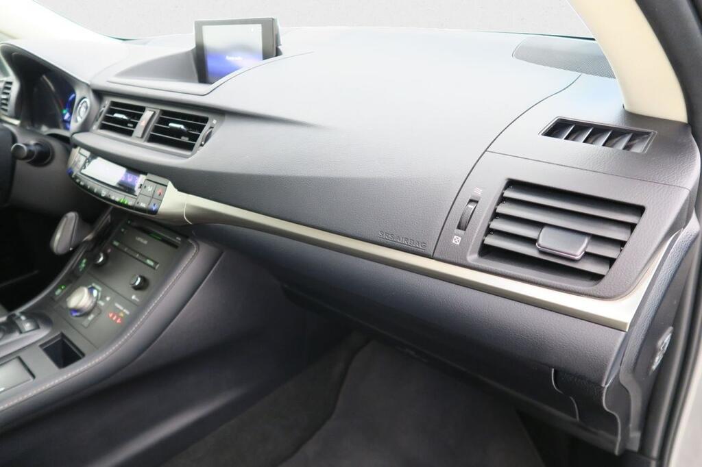 Lexus CT 200H EXECUTIVE NAVI 1.8 HYBRID136 CV AUTO 5P 15