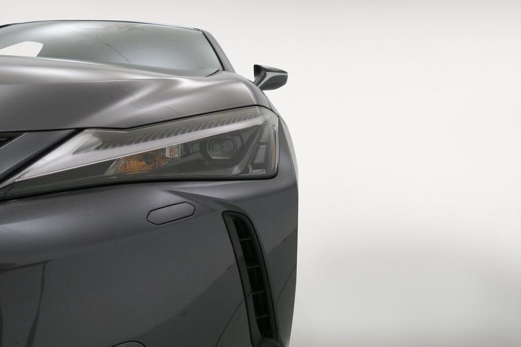 Lexus UX 300H PLUS 2.0 HYBRID 199 CV AUTO 5P 22
