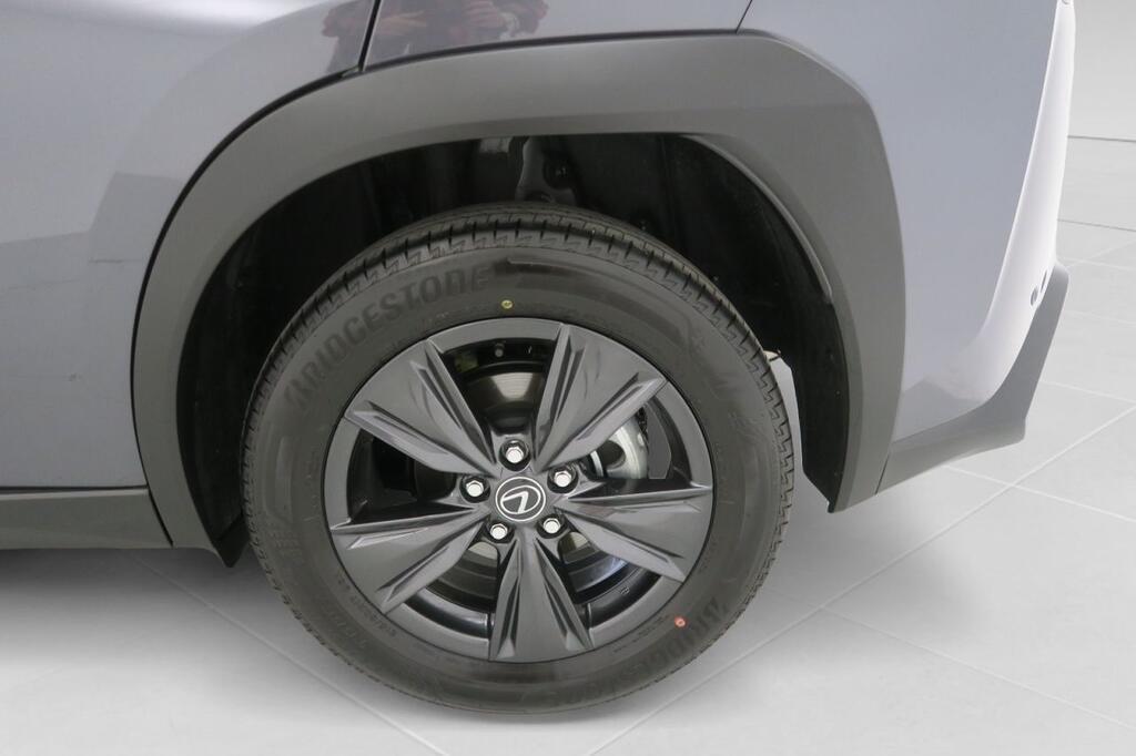 Lexus UX 300H PLUS 2.0 HYBRID 199 CV AUTO 5P 24
