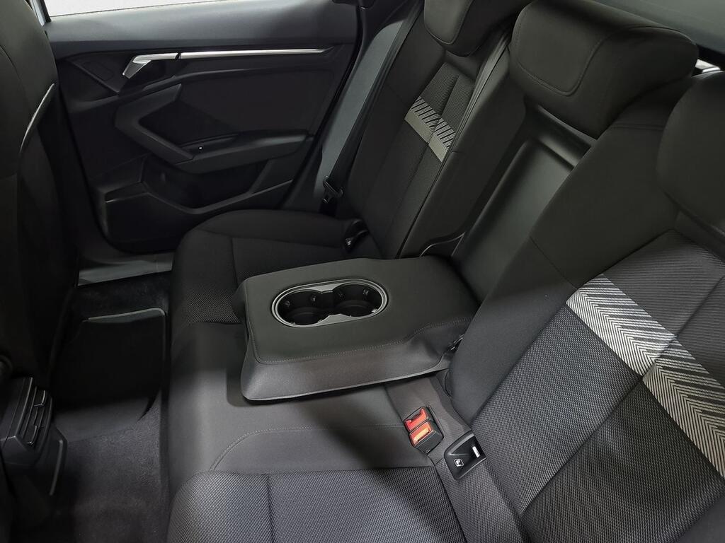 Audi A3 2.0 SPORTBACK 35 TDI S TRONIC GENUINE EDIT 5P (TECH PACK) 34