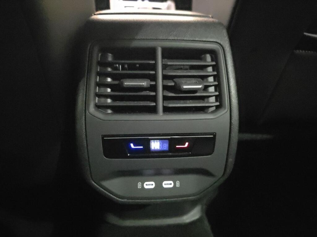 Cupra Formentor 1.5 ETSI MHEV 150 DSG 5P (SKYLINE PACK+EDGE PACK) 18