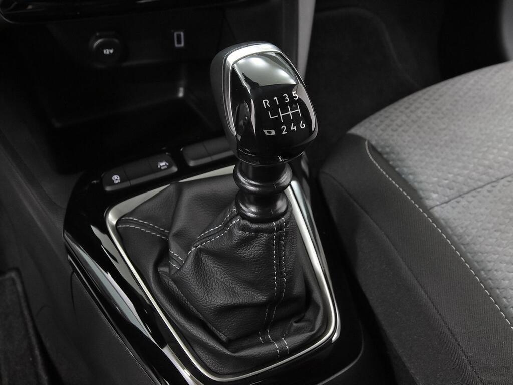 Opel Corsa 1.2T XHL 74kW (100CV) Edition 29