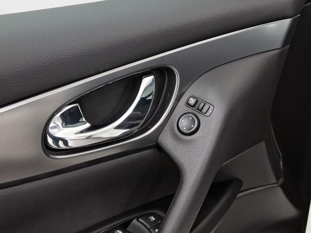 Nissan Qashqai dCi 85 kW (115 CV) E6D N-CONNECTA 13