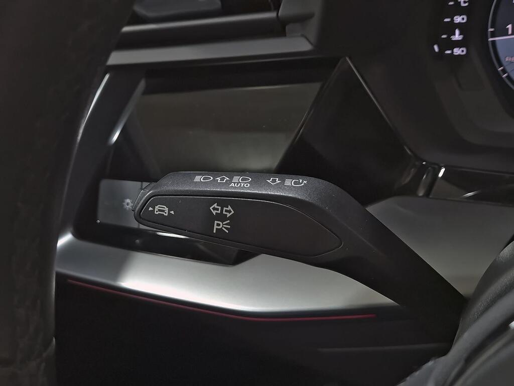 Audi A3 Sportback S line 35 TFSI 110kW (150CV) 13