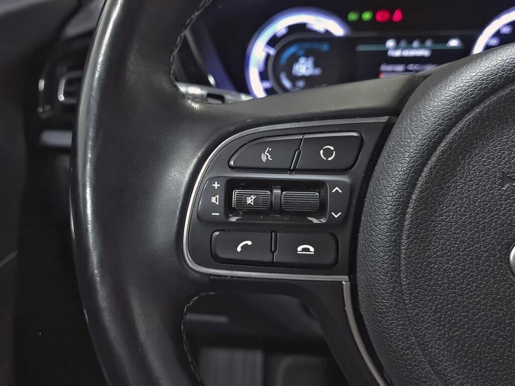 Kia Niro 1.6 GDi HEV 104kW (141CV) Drive 16