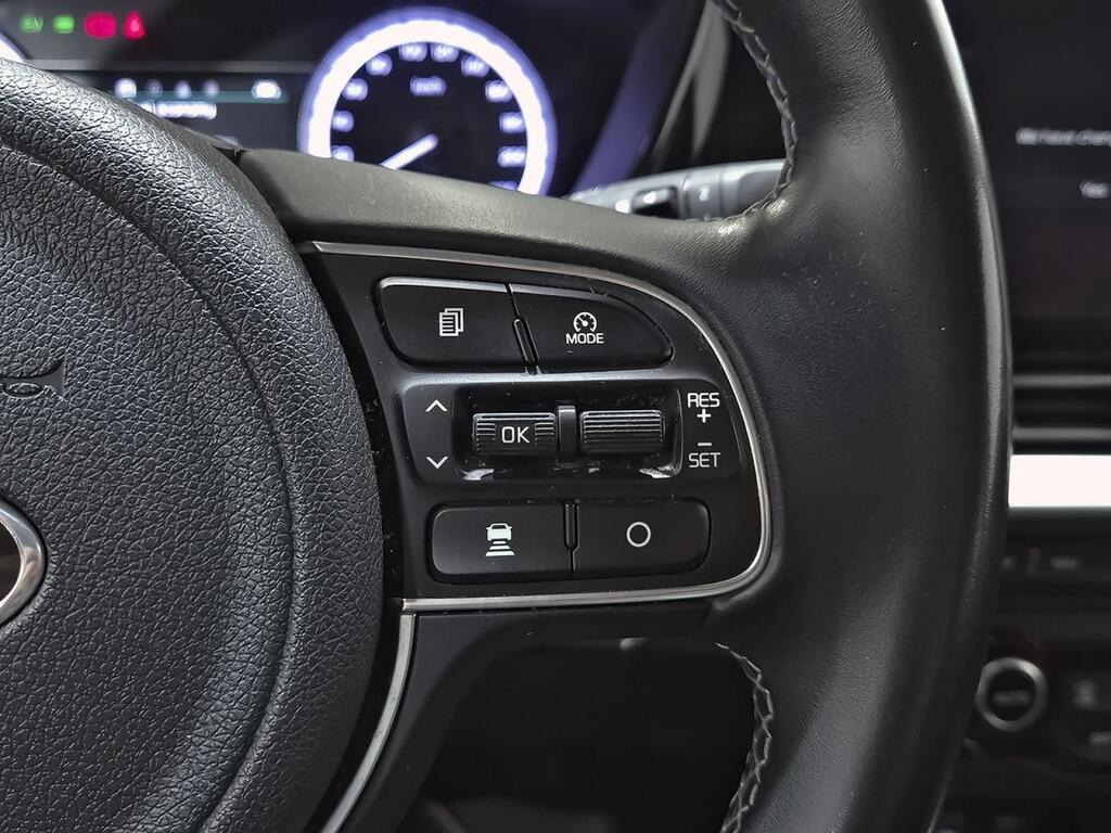 Kia Niro 1.6 GDi HEV 104kW (141CV) Drive 17