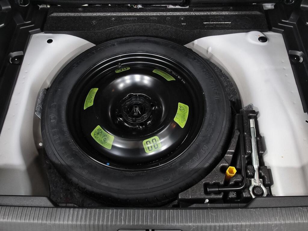 Peugeot 2008 Allure Pack Puretech 130 S&S BVM6 32