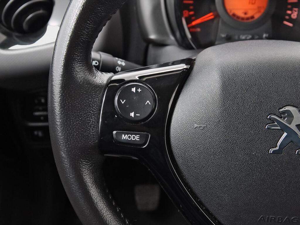 Peugeot 108 Active VTi 52kW (72CV) 18