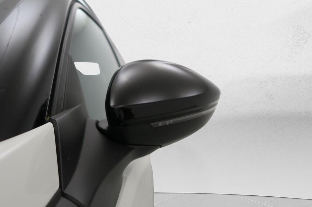 Peugeot 2008 GT Puretech 130 S&S EAT8 22