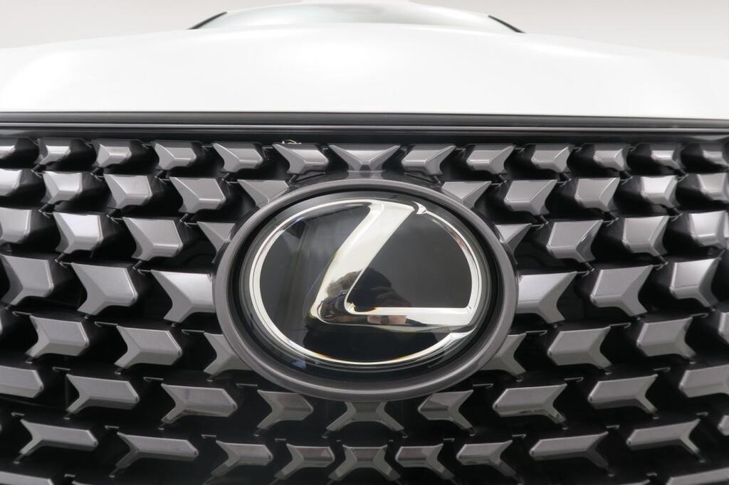 Lexus UX 300H PLUS 2.0 HYBRID 199 CV AUTO 5P 20