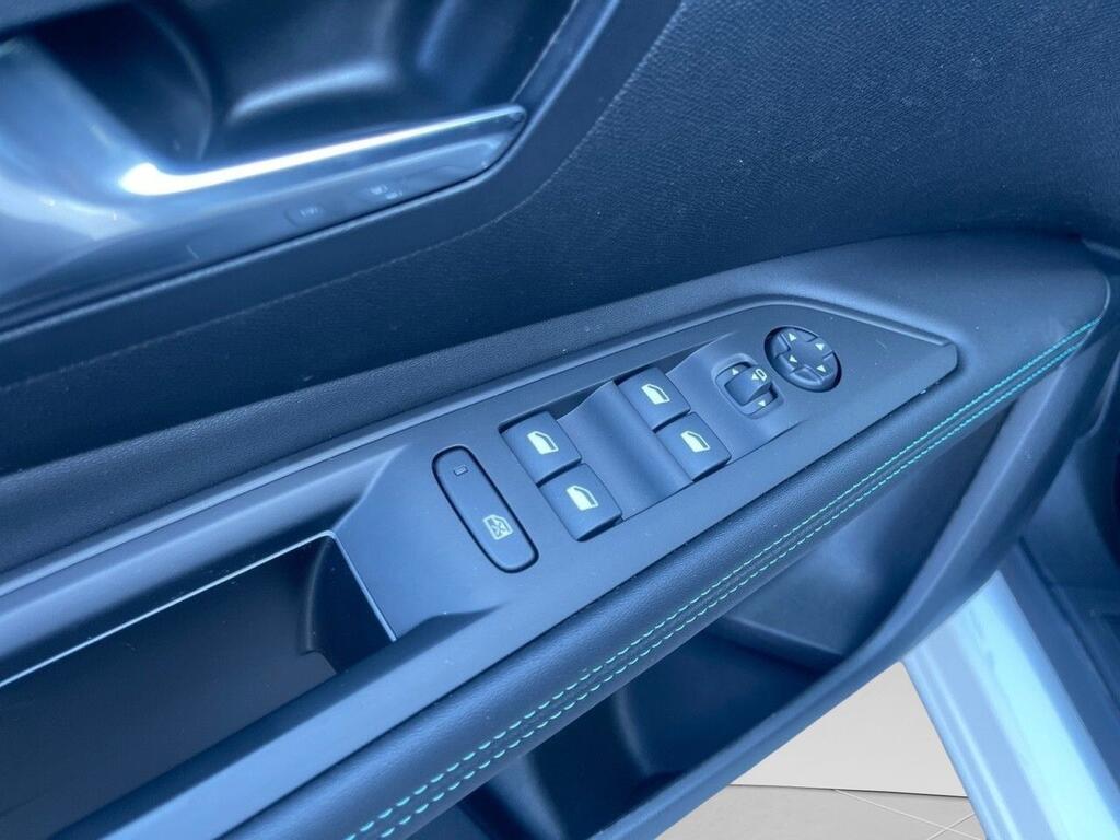 Peugeot 3008 ALLURE PACK 1.2 PURETECH 130CV S&S MAN 11