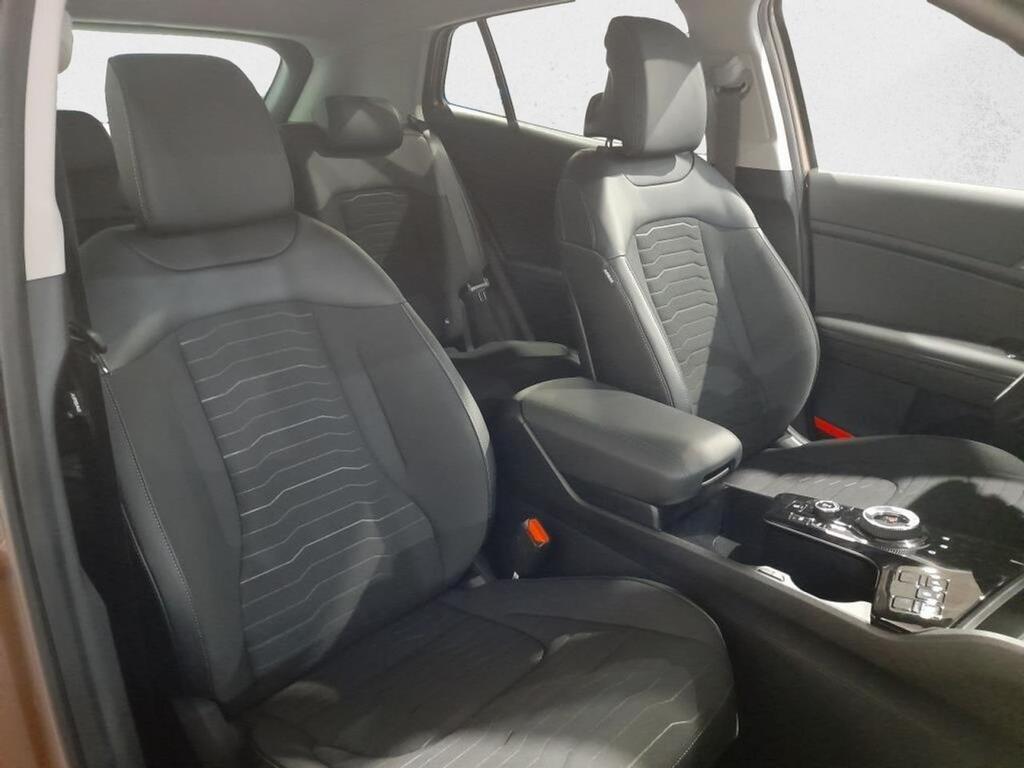 Kia Sportage 1.6 T-GDi MHEV 180CV Tech 4x4 DCT 8