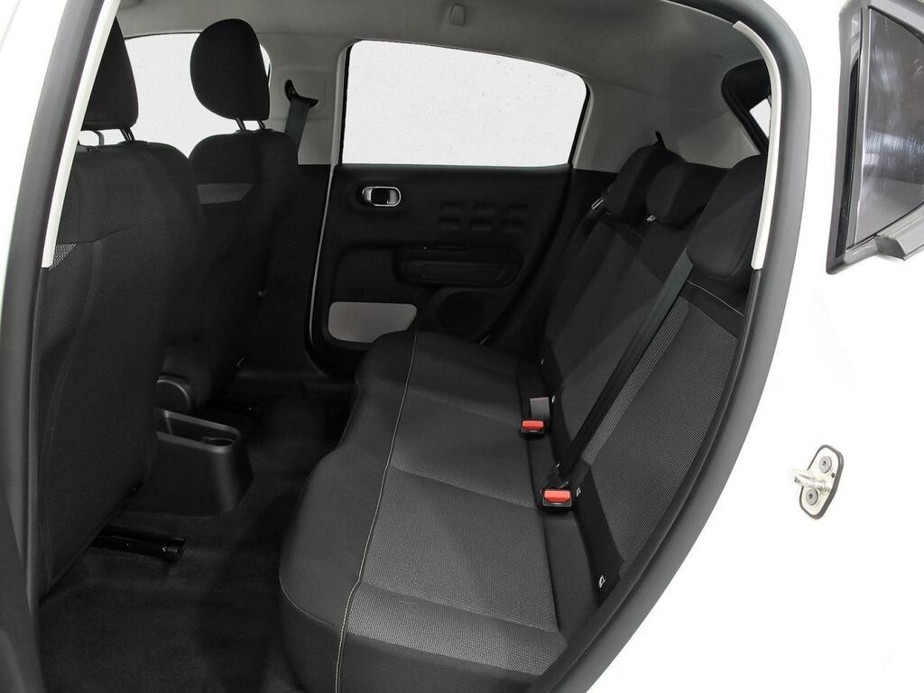 Citroën C3 PureTech 60KW (83CV) Shine 9