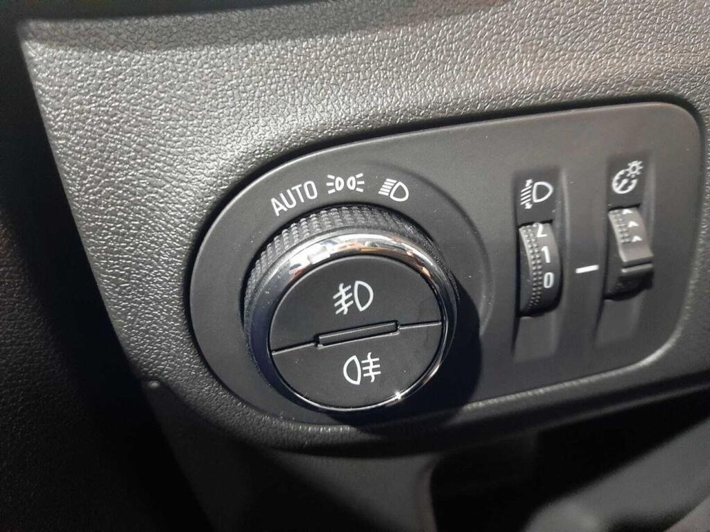 Opel CrossLand 1.2 81kW (110CV) Elegance Pack 19