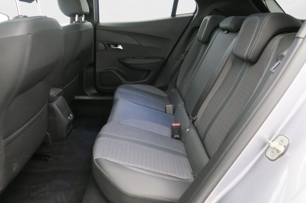 Peugeot 2008 Allure Puretech 100 S&S BVM6 14