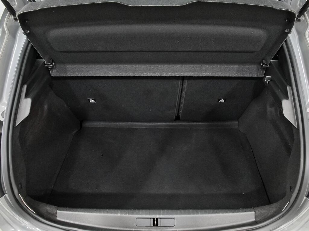 Peugeot 208 Active Puretech 100 10