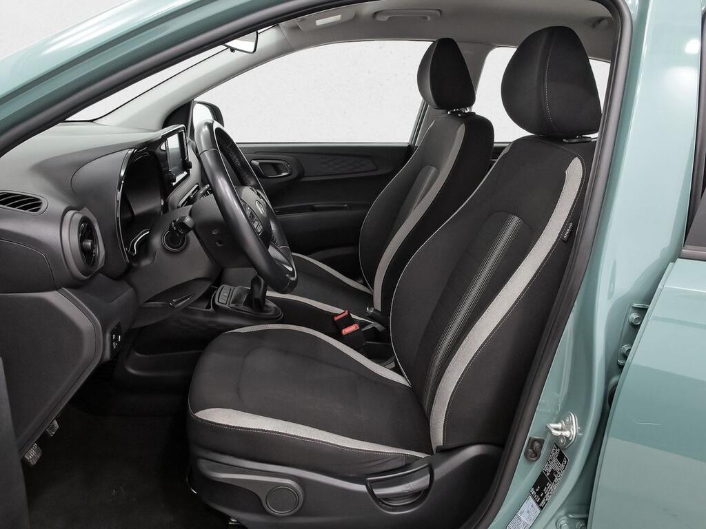 Hyundai i10 1.0 Klass 8