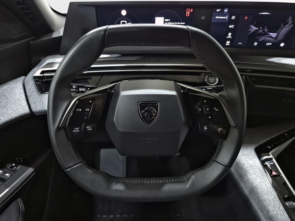 Peugeot 3008 Hybrid 1.2 100KW Allure eDCS6 17