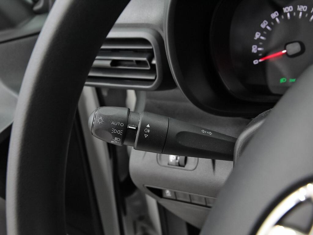 Toyota Proace City 1.5D 100 GX LWB 4P 17