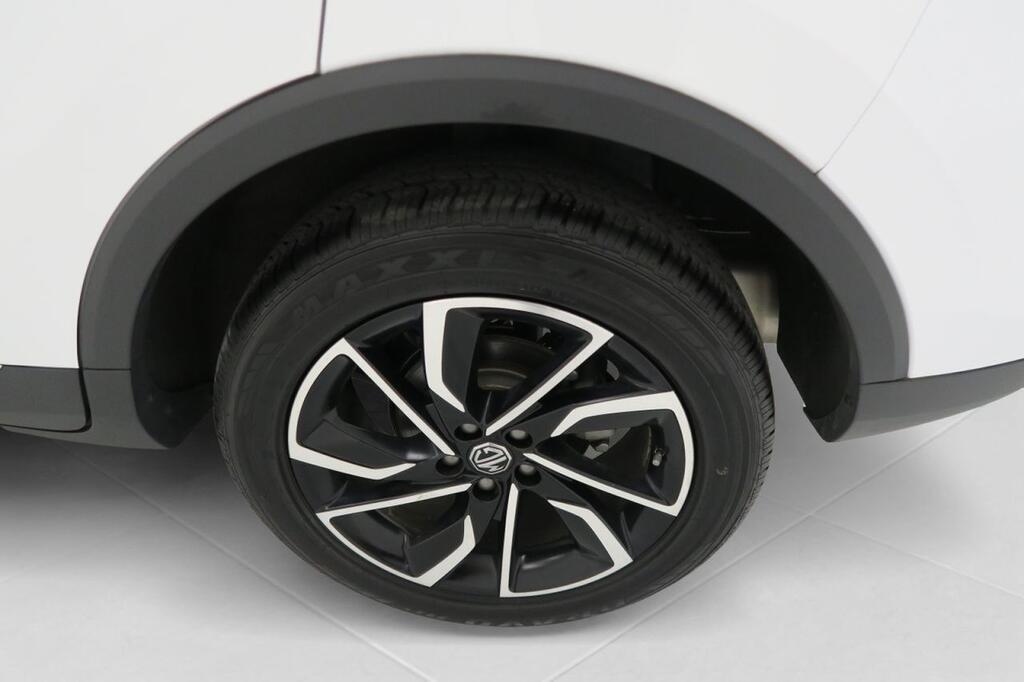 MG ZS SUV 1.5 LUXURY 106 5P 30