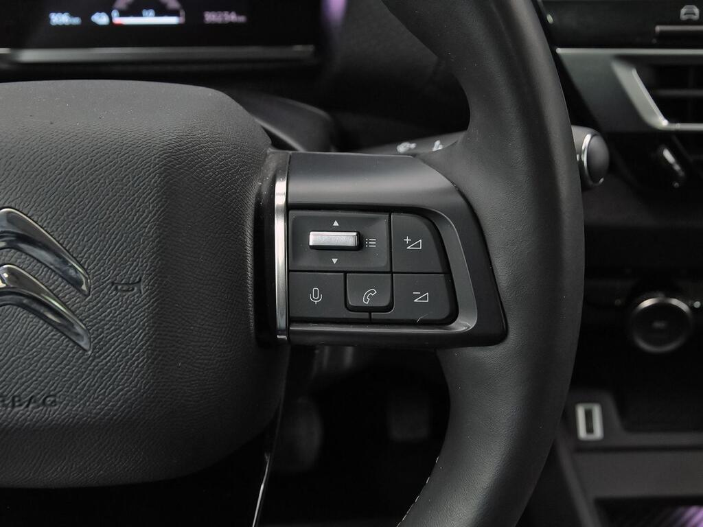 Citroën C4 ë-C4 eléctrico 100kW 50kWh Shine 19