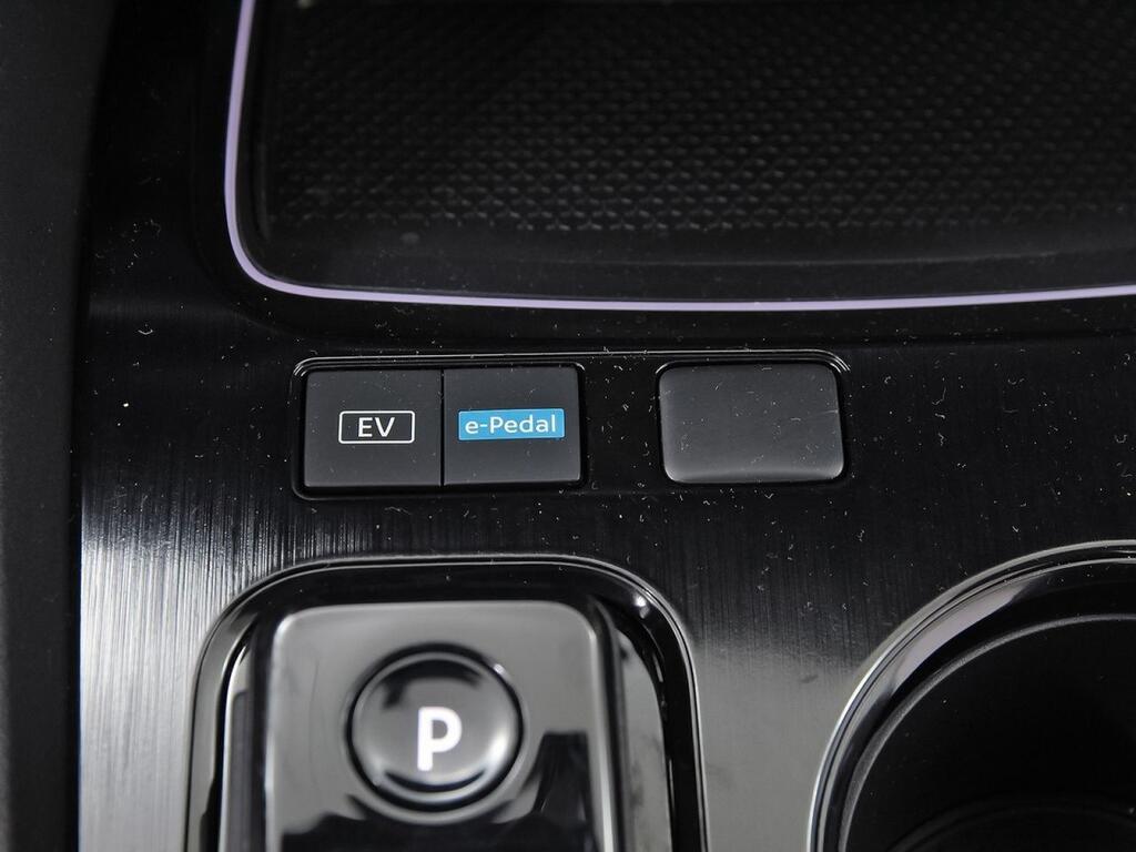 Nissan X-Trail 5pl 1.5 e-POWER 152kW 4x2 A/T N-Connecta 32