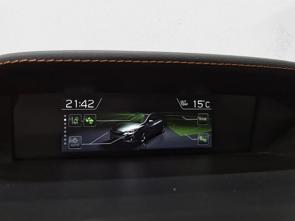 Subaru XV 2.0i Hybrid CVT Executive Plus 22