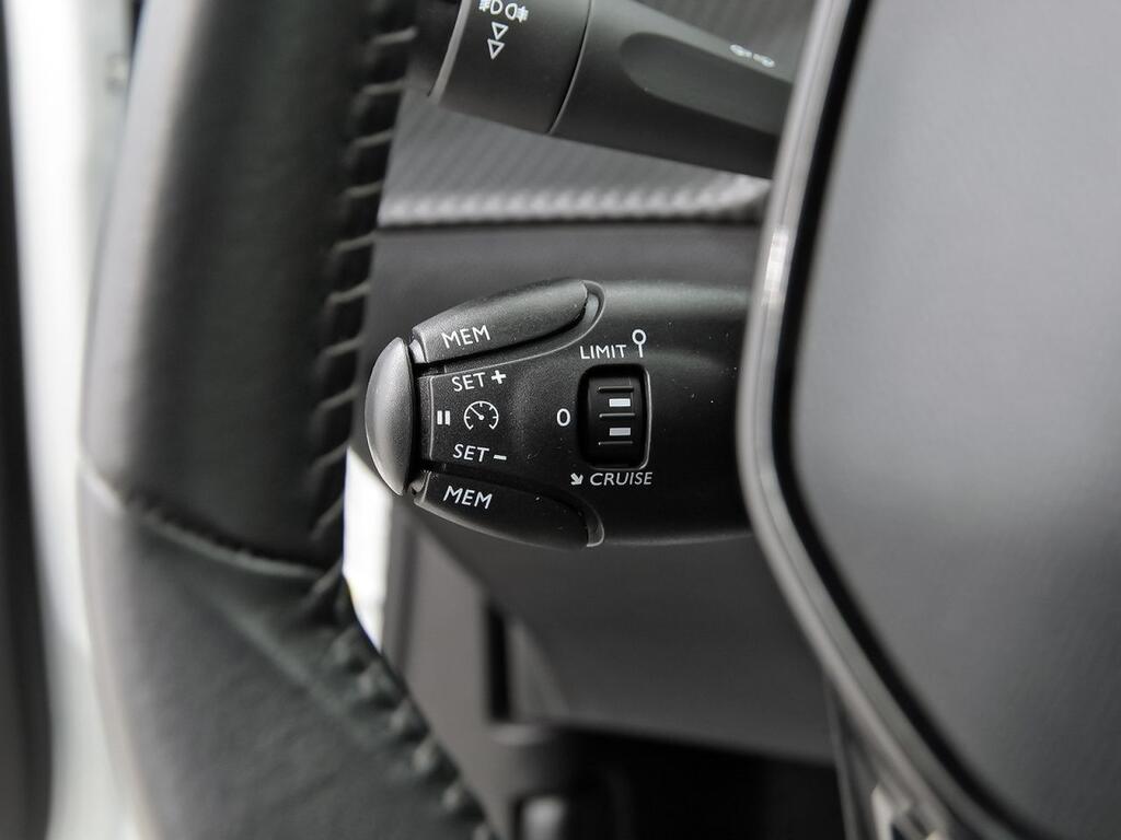 Peugeot 2008 Allure Puretech 100 S&S BVM6 17