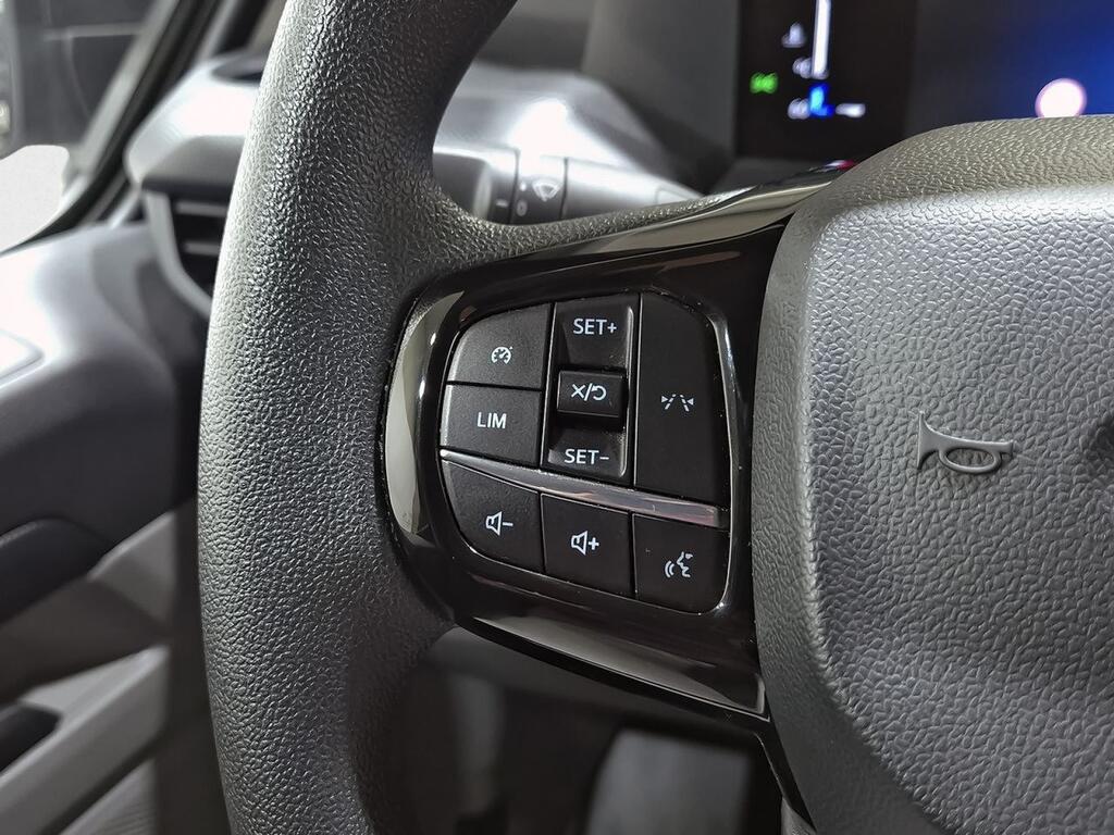 Ford Transit Custom 2.0 ECOBLUE 136CV 320 TREND KOMBI SWB 4P 9 PLAZAS 17