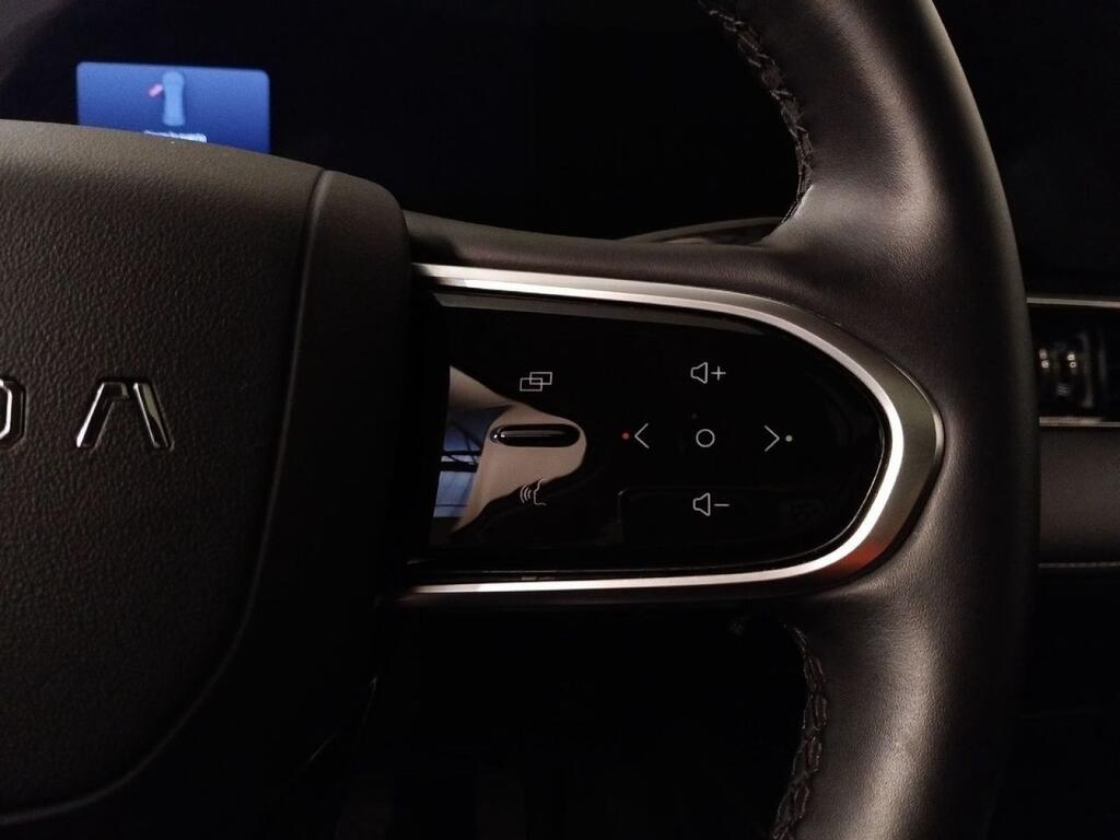 Omoda 5 EV PREMIUM 1.6 T-GDI 147CV DCT 5P 10