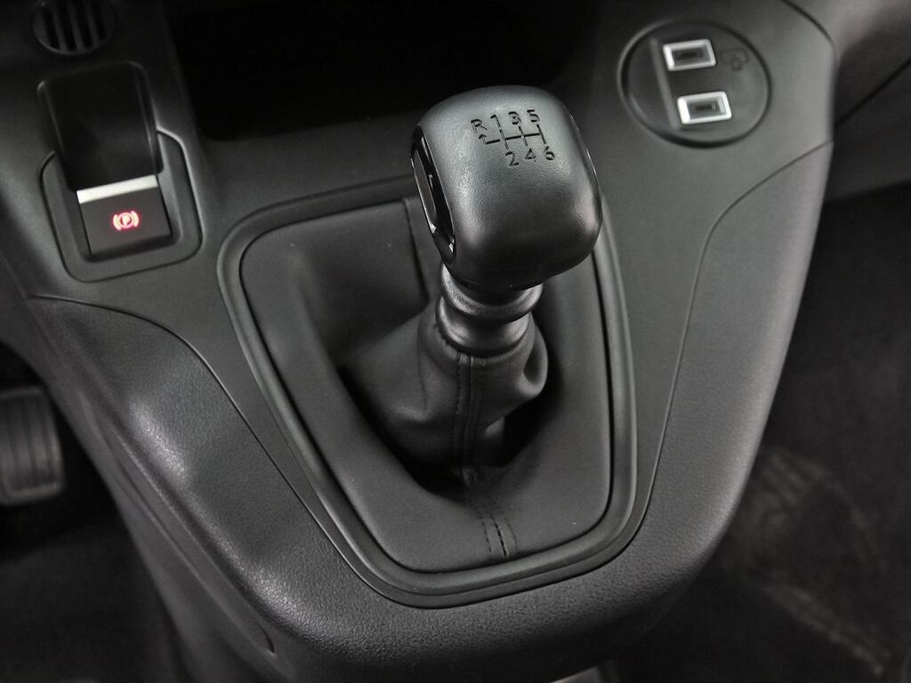 Citroën Berlingo Talla M BlueHDi 100 S&S PLUS 31