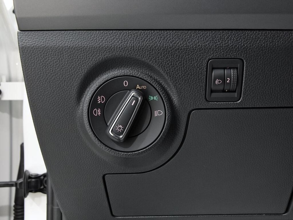 Seat Ibiza 1.0 MPI 59kW (80CV) Style Salta 11