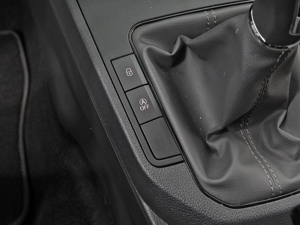 Seat Ibiza 1.0 MPI 59kW (80CV) Style Salta 25