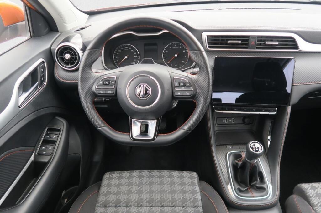 MG ZS SUV 1.5 COMFORT 106 5P 15