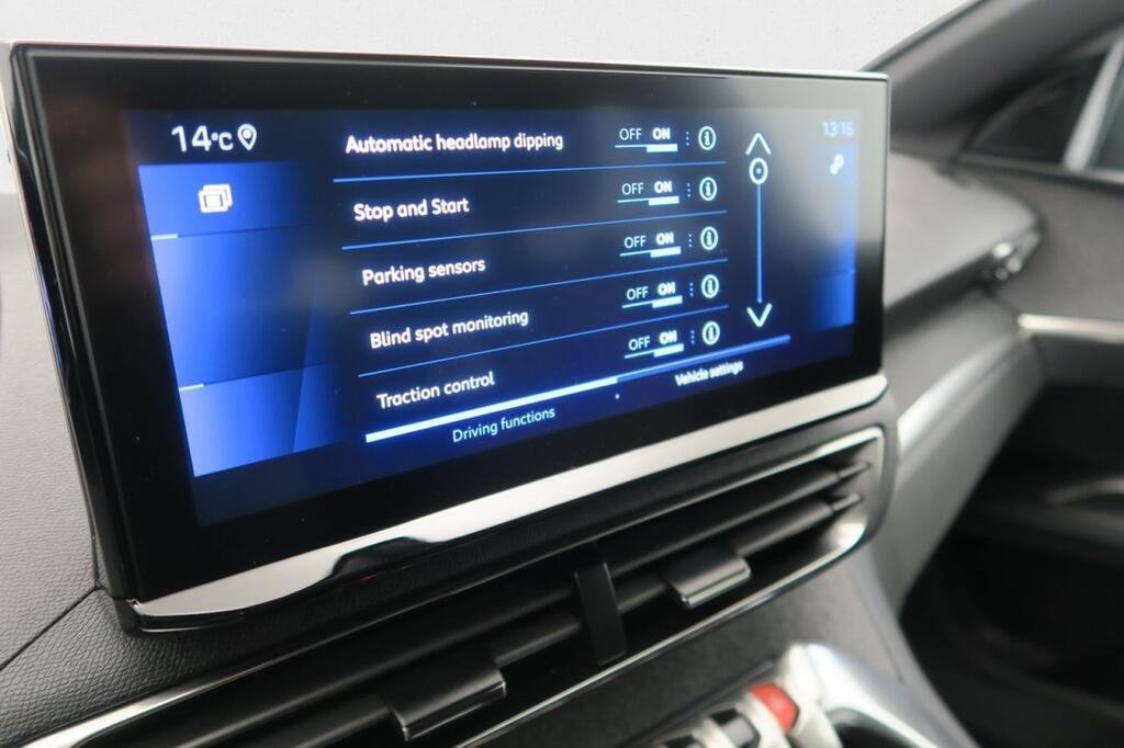 Peugeot 5008 ALLURE PACK 1.2 PURETECH 130 CV AUTO+ENGANCHE 5P 7 PLAZAS 8