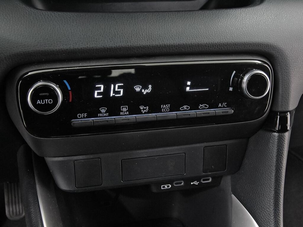 Mazda 2 1.5 85 kW (116 CV) CVT Centre-line 14