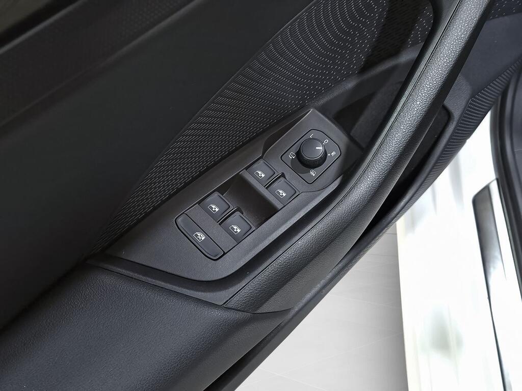 Skoda Octavia Combi 2.0 TDI 110kW DSG Ambition Plus 11