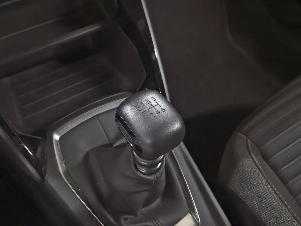 Peugeot 2008 ACTIVE PACK 1.2 PURETECH 100CV S&S 6 VEL. MAN 5P 26