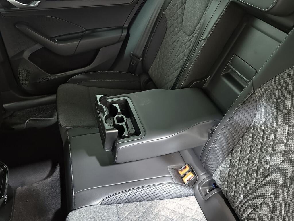 Skoda Octavia Combi 2.0 TDI 110kW(150CV) DSG Sportline 29