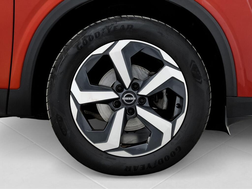 Nissan Qashqai DIG-T 116kW Xtronic N-Connecta 10