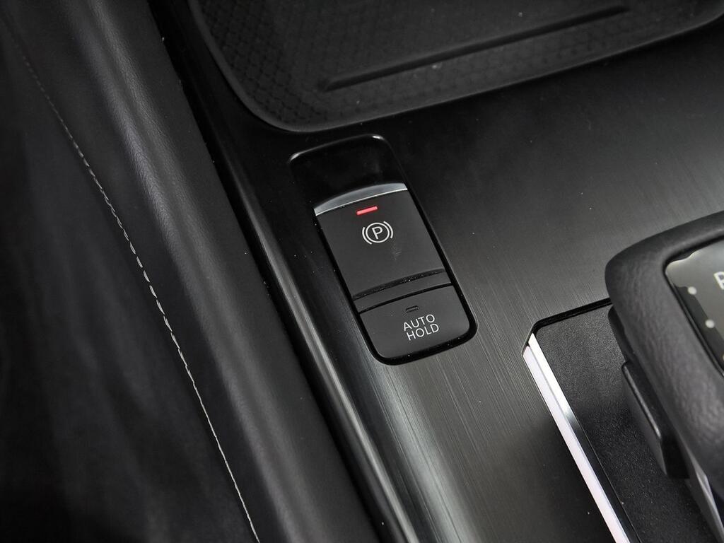 Nissan Qashqai DIG-T 116kW Xtronic N-Connecta 31