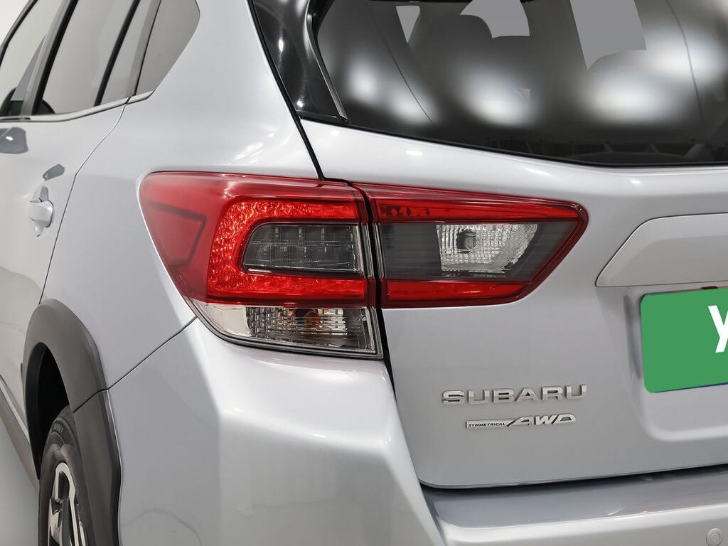 Subaru XV 2.0i Hybrid CVT Executive Plus 37