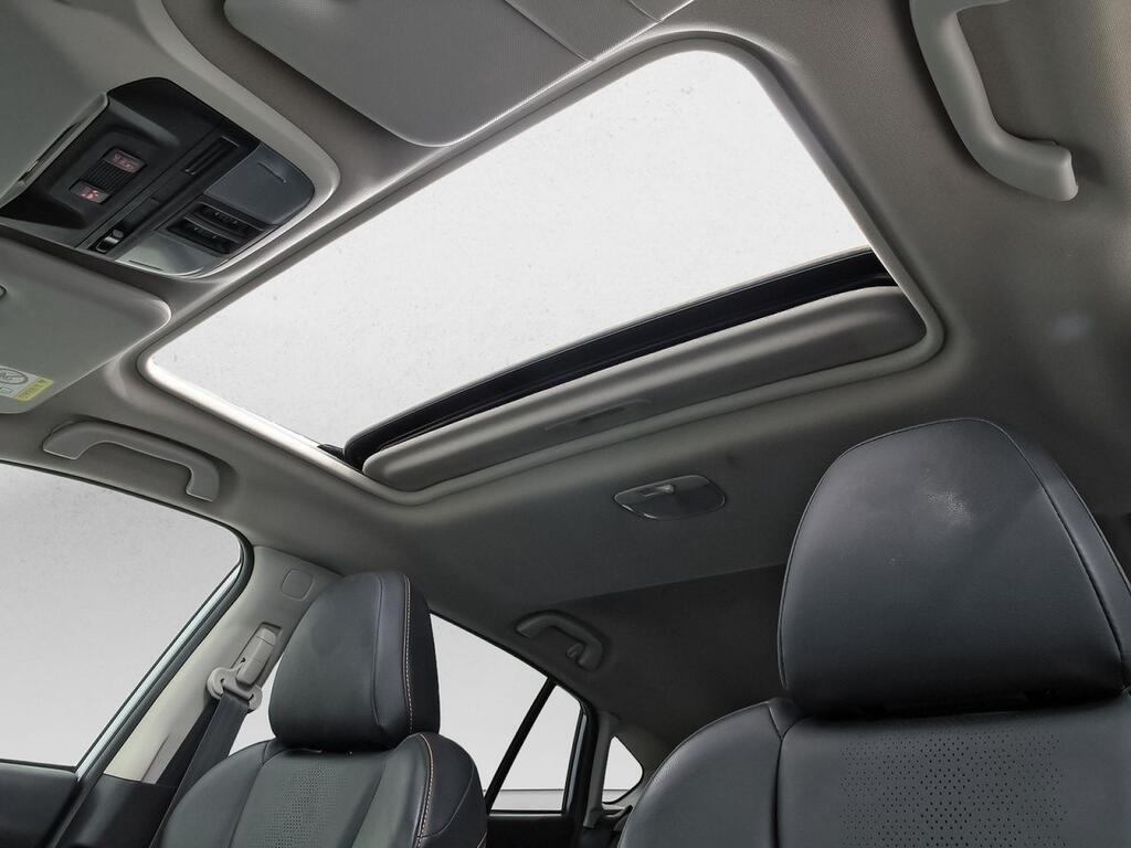 Subaru XV 2.0i Hybrid CVT Executive Plus 35