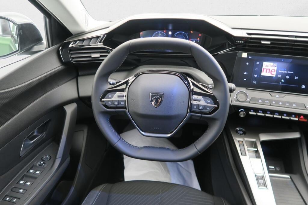 Peugeot 308 5P Active Hybrid 180 eEAT8 12