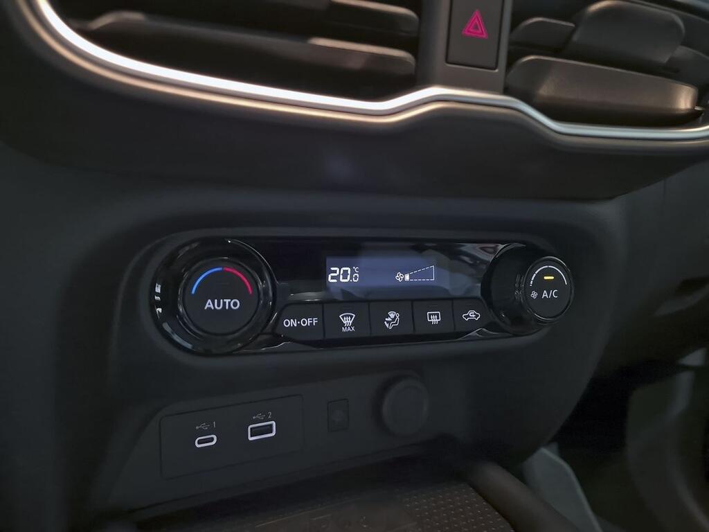 Nissan Juke DIG-T 84 kW (114 CV) 6M/T N-Connecta 23