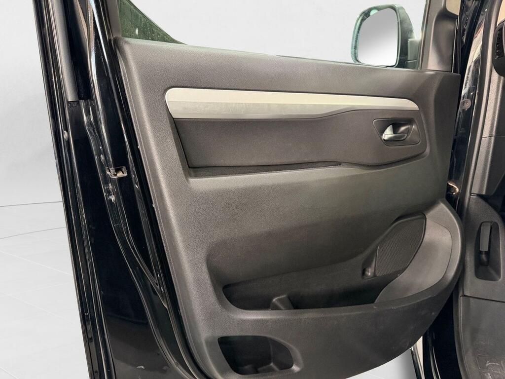 Citroën Spacetourer Talla M BlueHDi 88KW (120CV) Business 9