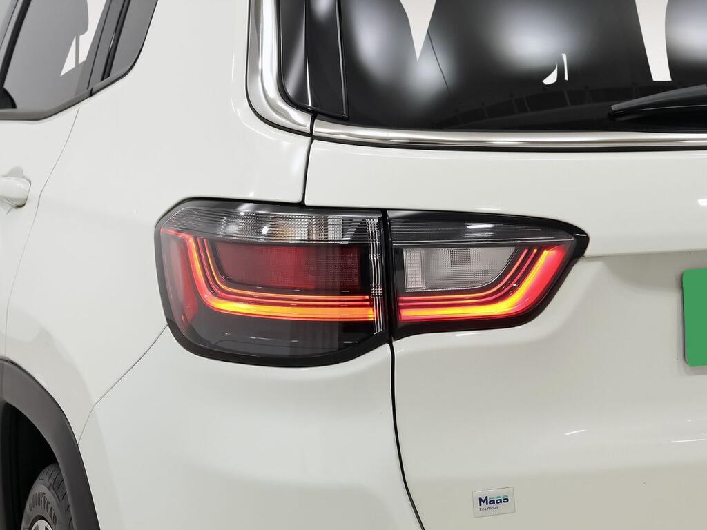 Jeep Compass 1.3 Gse T4 96kW (130CV) Limited MT FWD 37